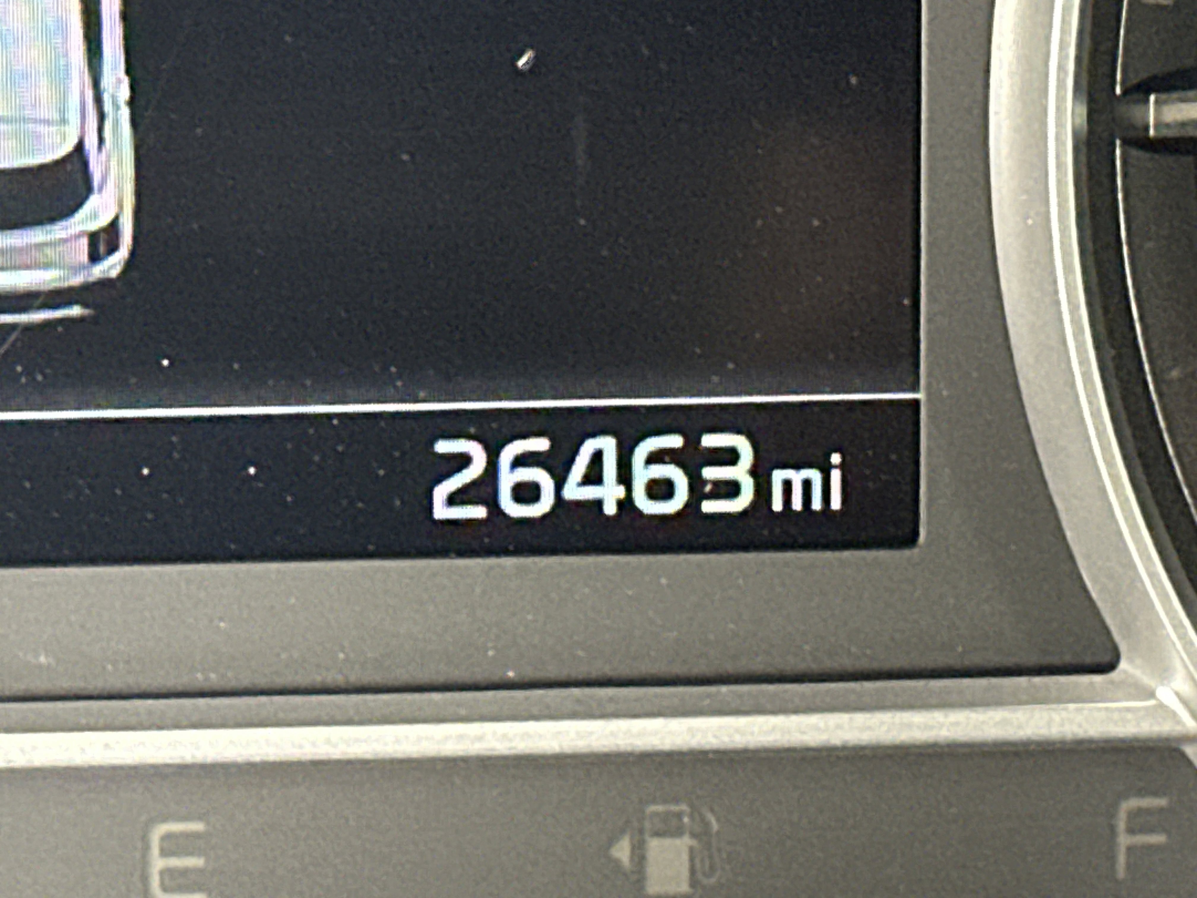 Used 2023 Kia Sorento LX image 5