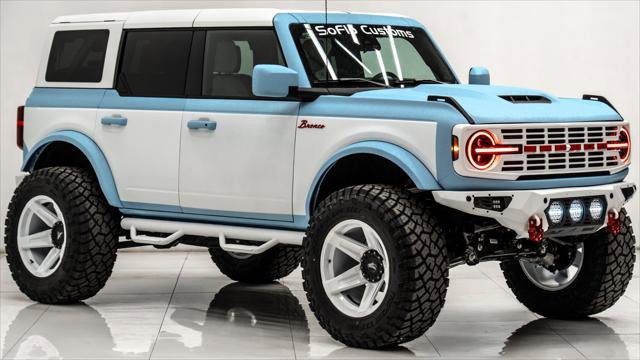 Used 2025 Ford Bronco RETRO image 5