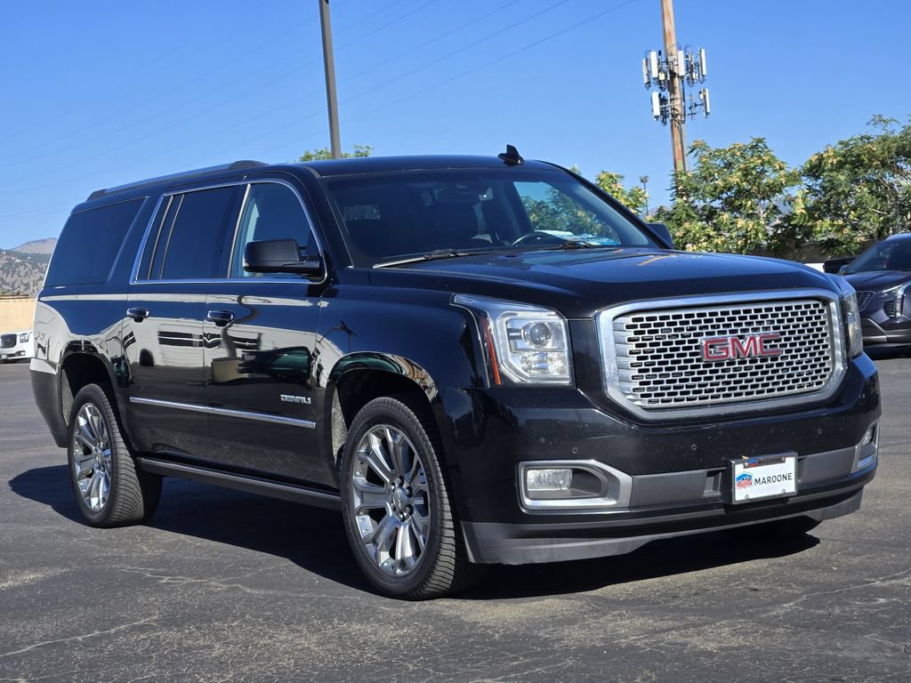 Used 2017 GMC Yukon XL Denali w/ Open Road Package AWD/4WD image 2