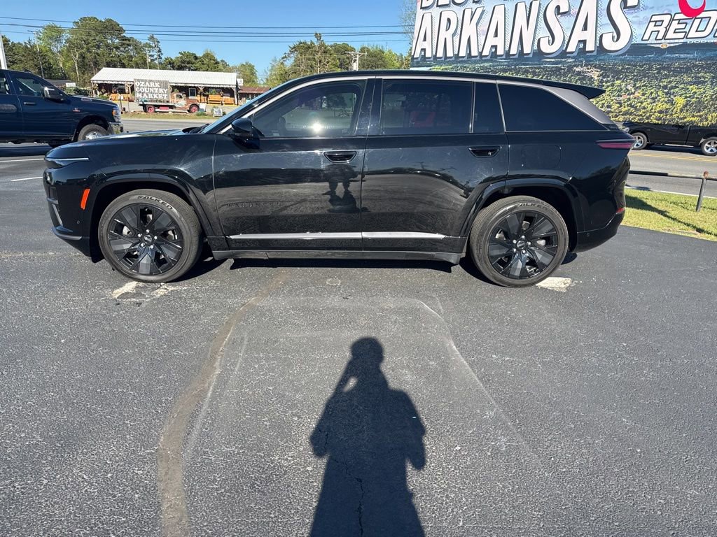 Used 2024 Jeep Wagoneer Launch Edition image 8