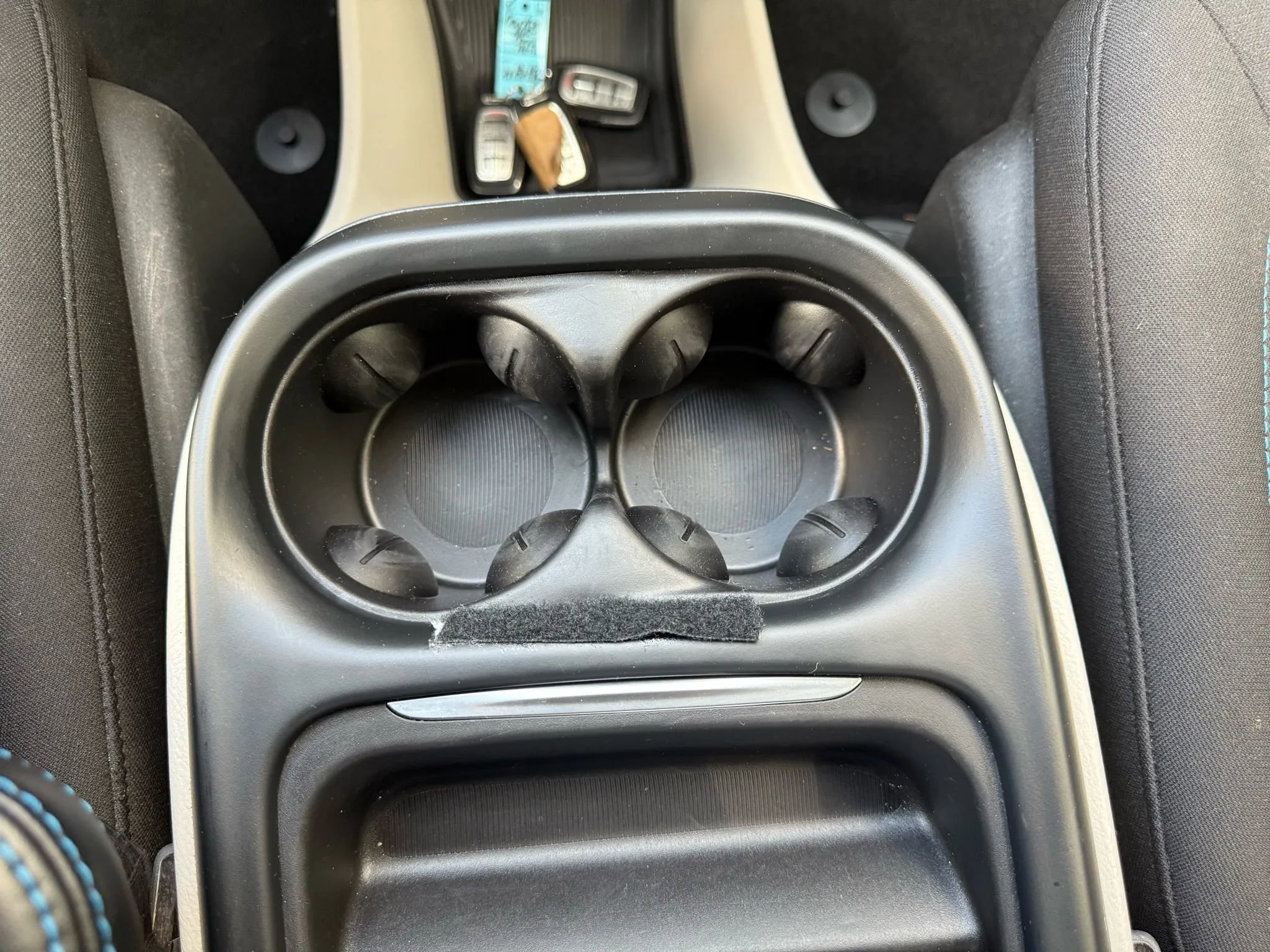 Used 2021 Chrysler Pacifica Touring w/ Uconnect Theater Family Group image 32