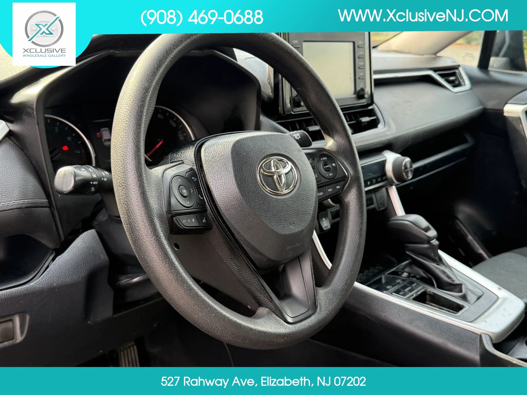 Used 2019 Toyota RAV4 XLE FWD image 9