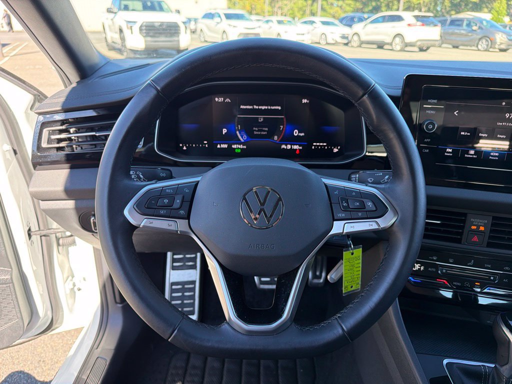 Used 2025 Volkswagen Jetta Sport FWD image 15