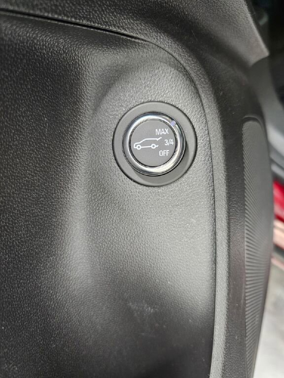 Used 2025 Buick Envista Avenir image 28