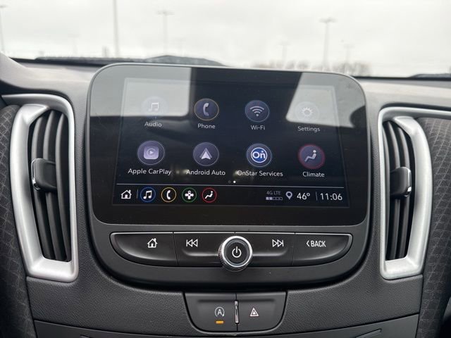 Used 2024 Chevrolet Malibu LT image 25