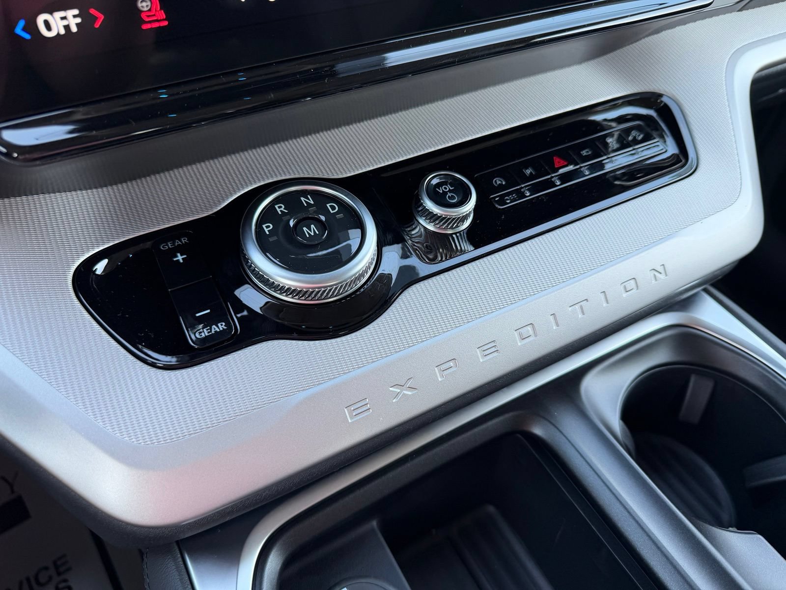 New 2027 Ford Expedition Active AWD/4WD image 21