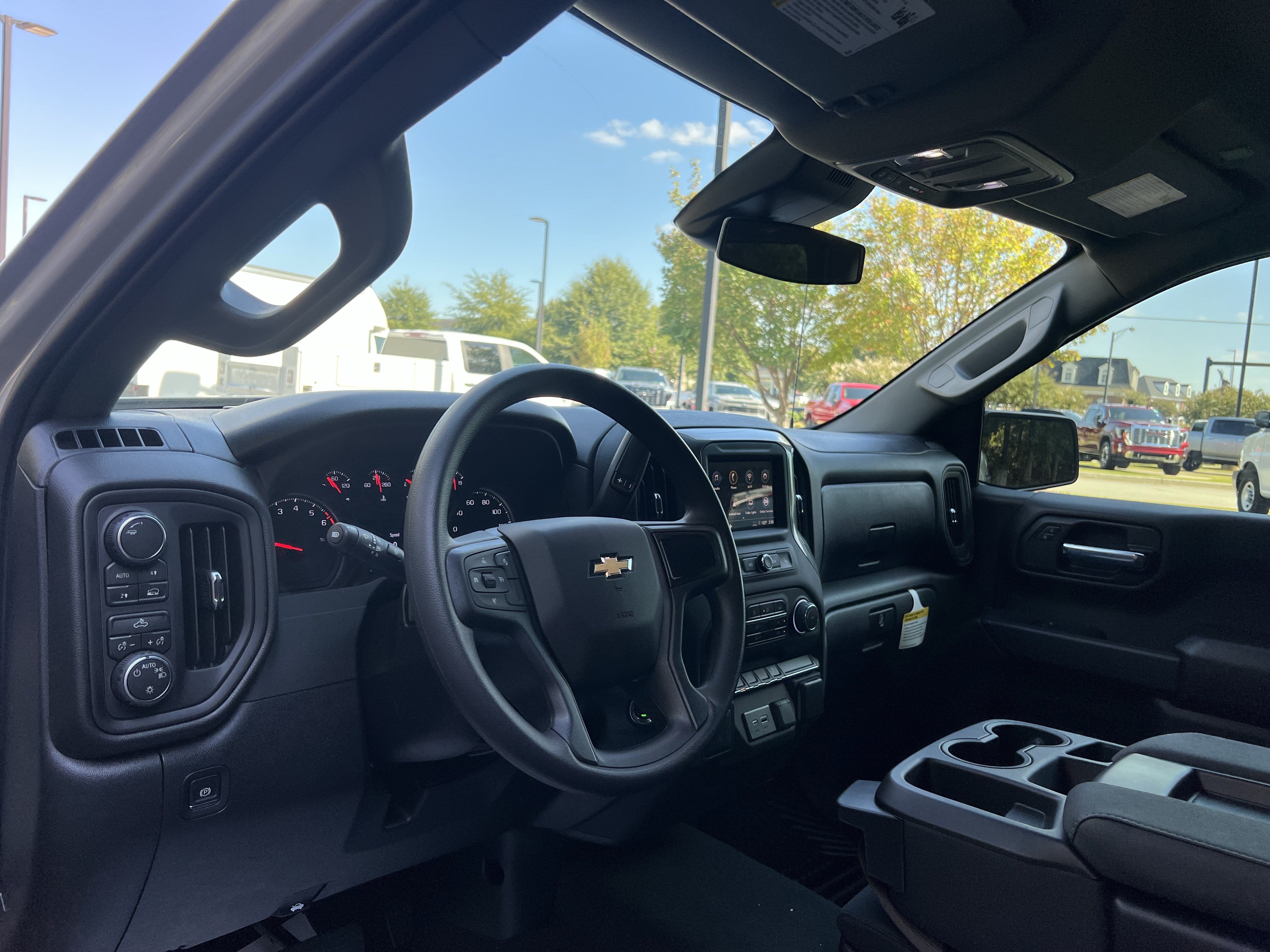 New 2026 Chevrolet Silverado 1500 Custom w/ Turbomax Blackout Package AWD/4WD image 19