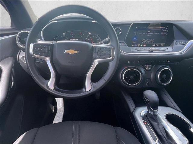 Used 2022 Chevrolet Blazer LT FWD image 5