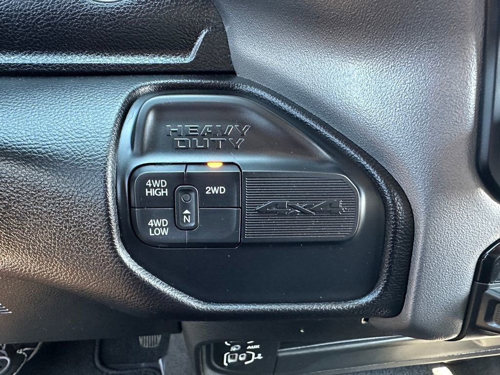 Used 2024 RAM 3500 Big Horn image 23