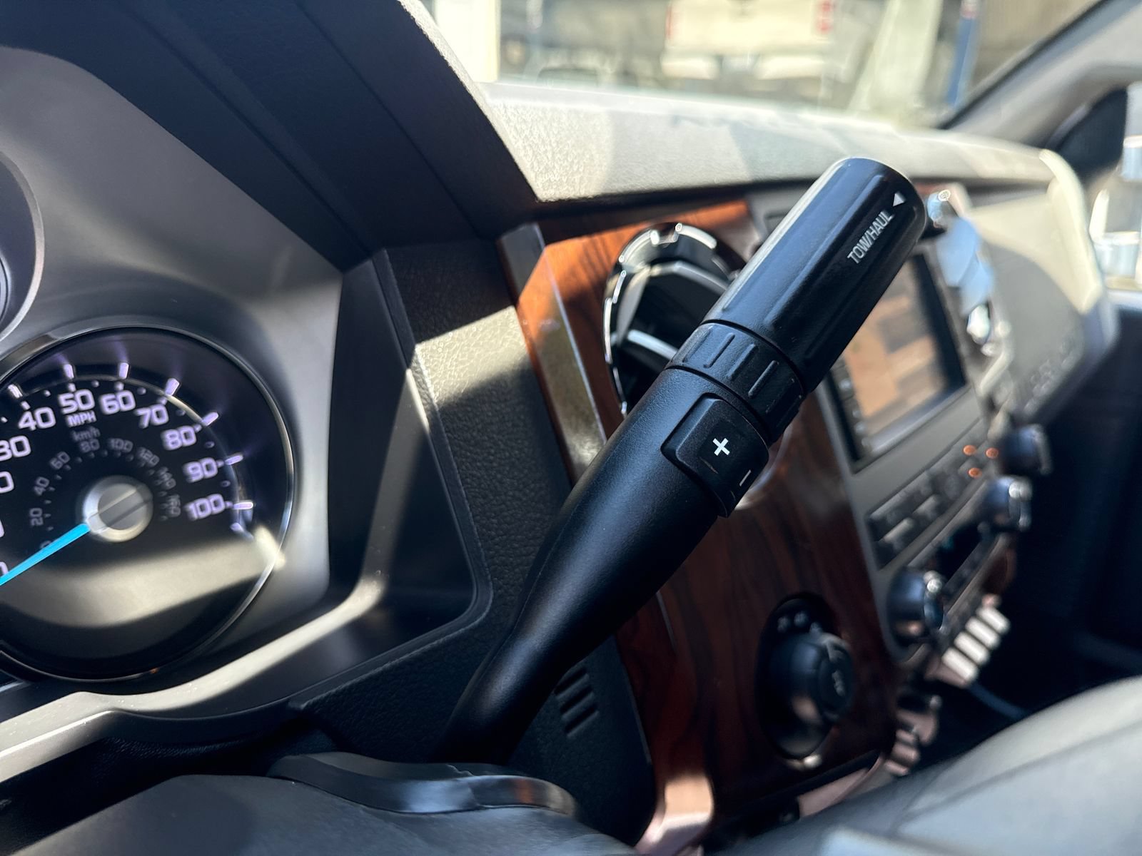 Used 2012 Ford F250 Lariat AWD/4WD image 24