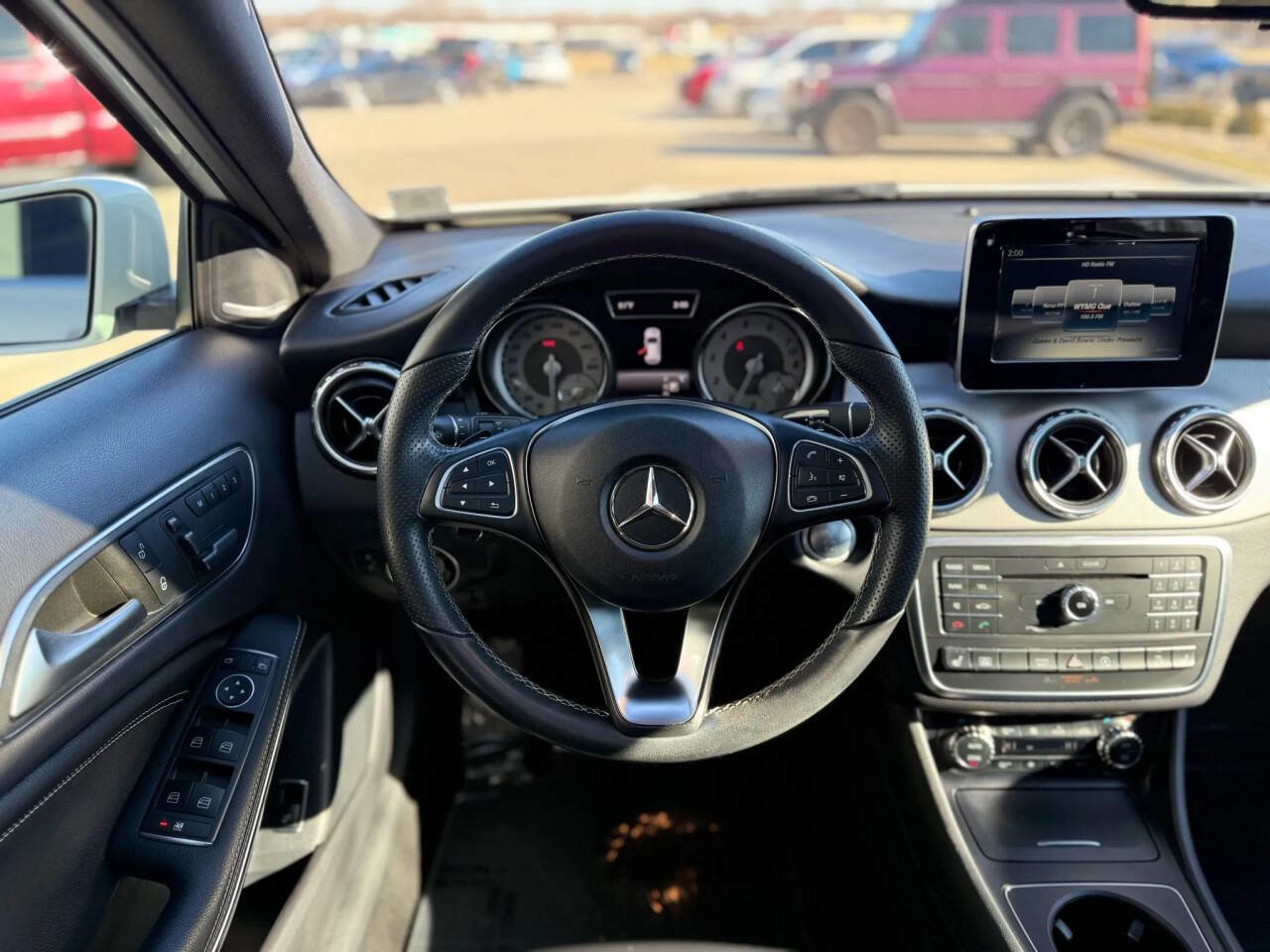 Used 2017 Mercedes-Benz GLA 250 4MATIC w/ Premium Package image 16