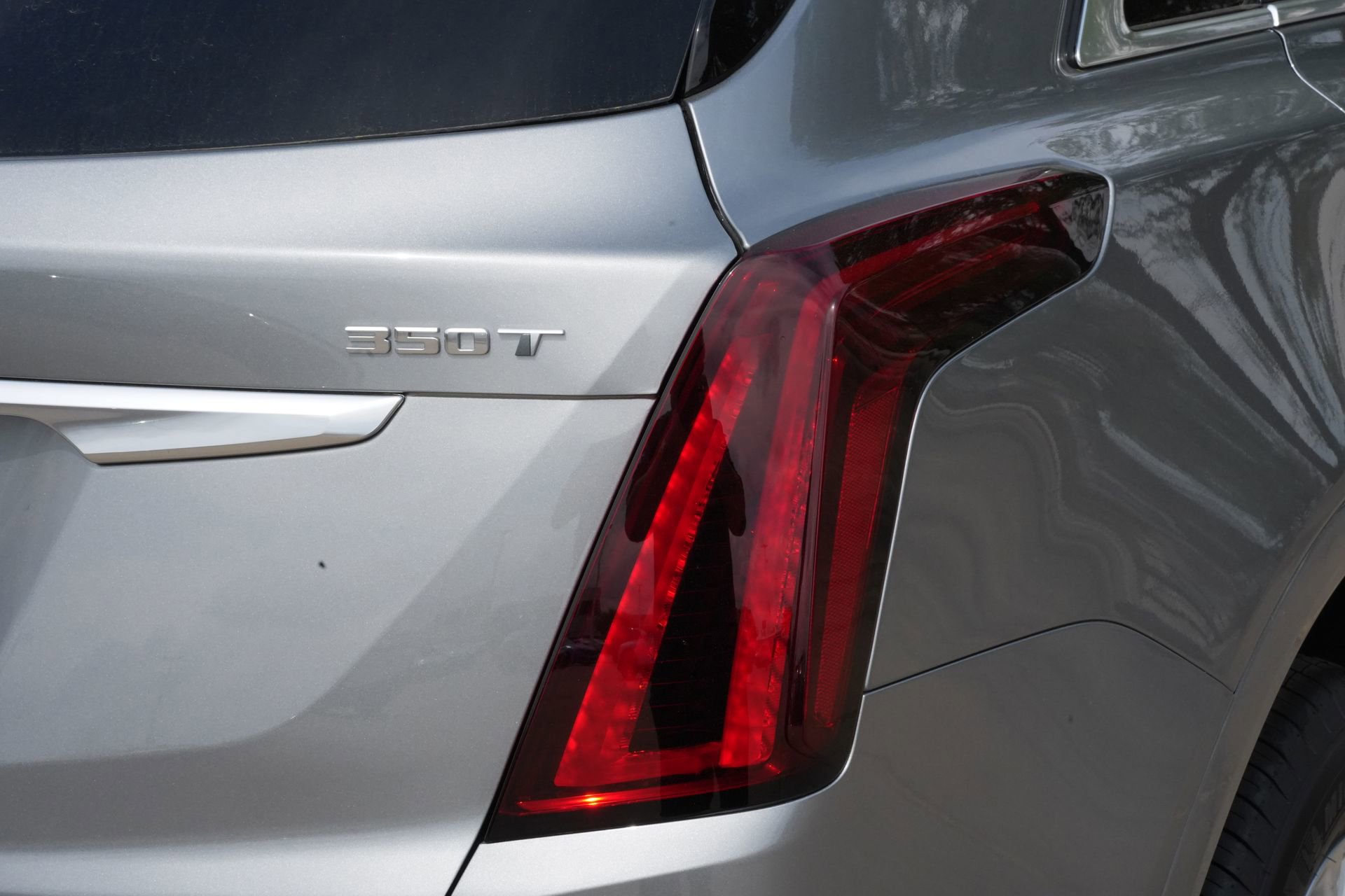 New 2026 Cadillac XT5 Luxury w/ LPO, Floor Liner Package image 22