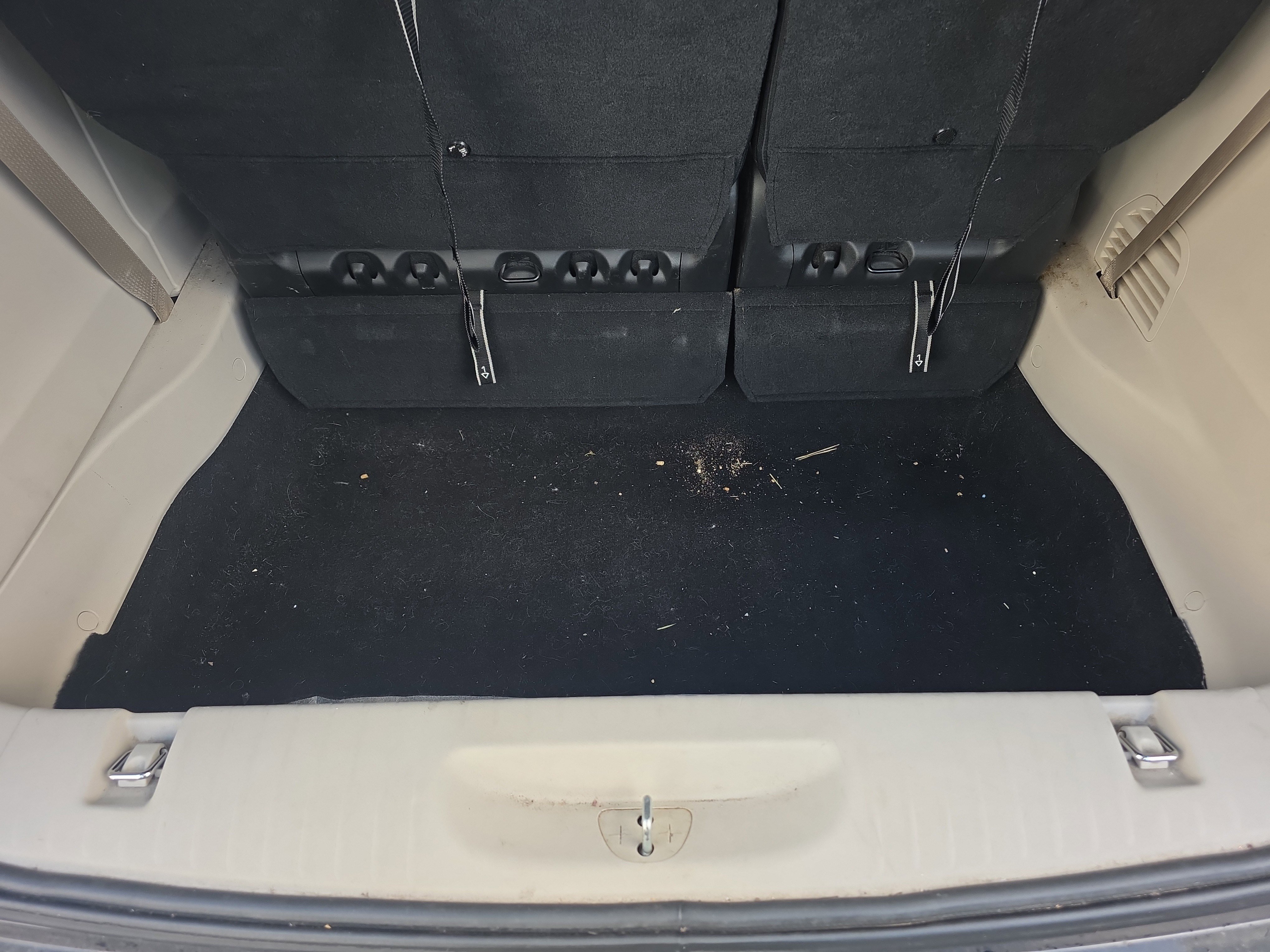 Used 2021 Chrysler Voyager Lxi image 19