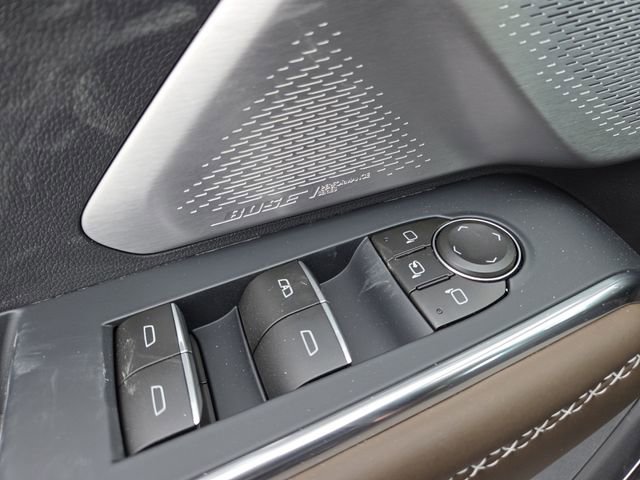 New 2026 GMC Acadia Denali Ultimate w/ LPO, Floor Liner Package image 10