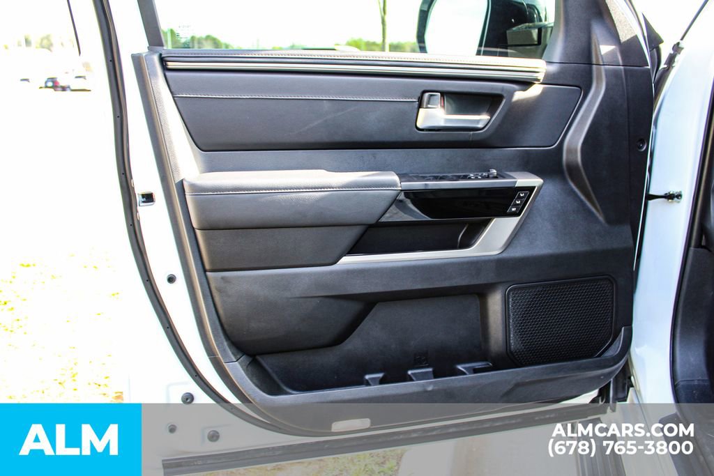 Used 2025 Toyota Sequoia Limited AWD/4WD image 42