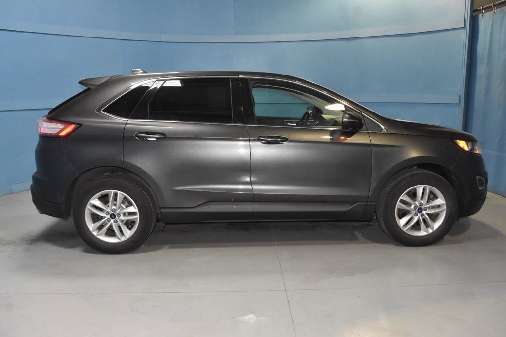 Used 2018 Ford Edge SEL w/ Equipment Group 201A AWD/4WD image 23
