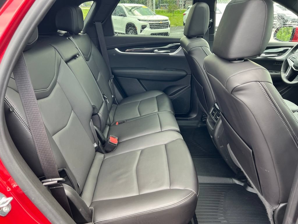 Used 2026 Cadillac XT5 Premium Luxury w/ Driver Assist Package AWD/4WD image 38