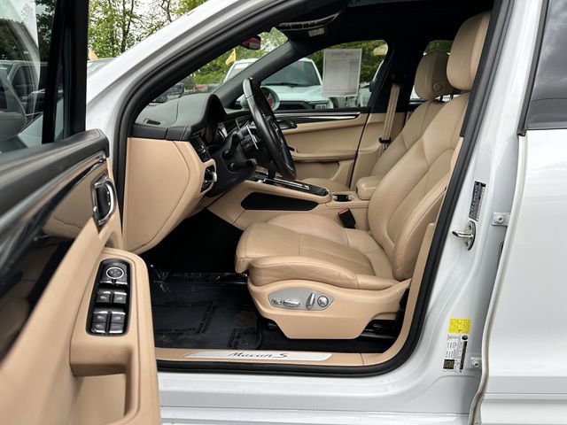 Used 2022 Porsche Macan S AWD/4WD image 19