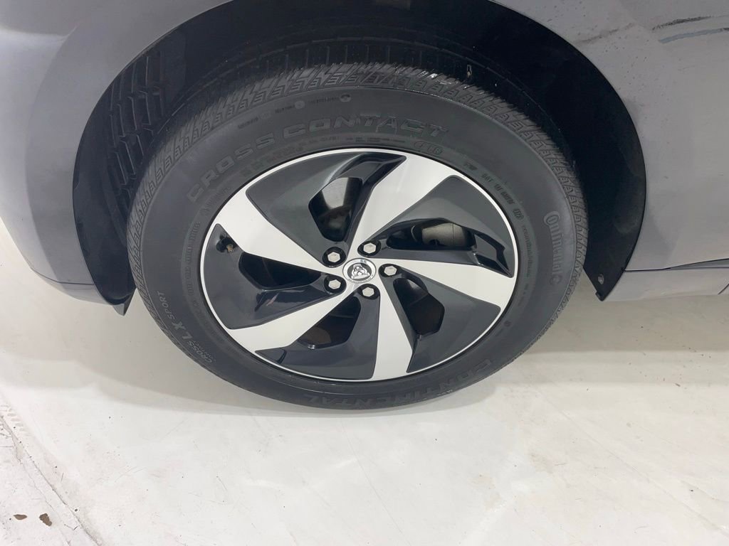 Used 2024 Jaguar F-PACE R-Dynamic S image 33