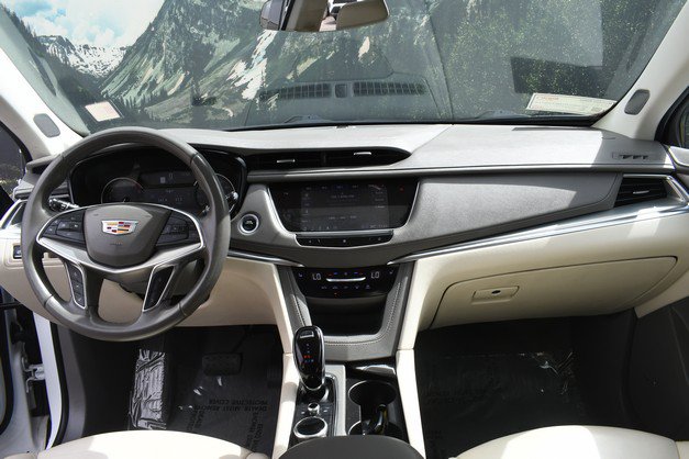 Used 2021 Cadillac XT5 Premium Luxury AWD/4WD image 18