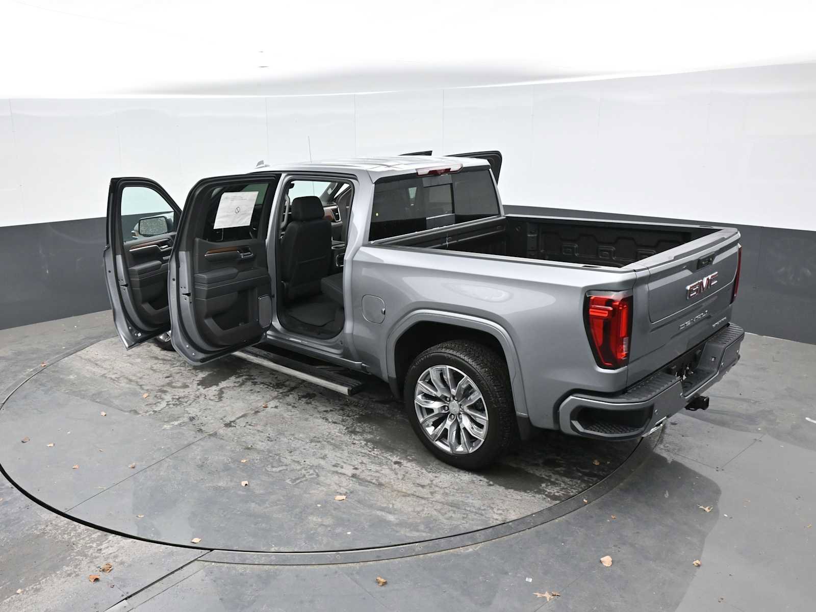 New 2026 GMC Sierra 1500 Denali w/ Denali Reserve Package image 41
