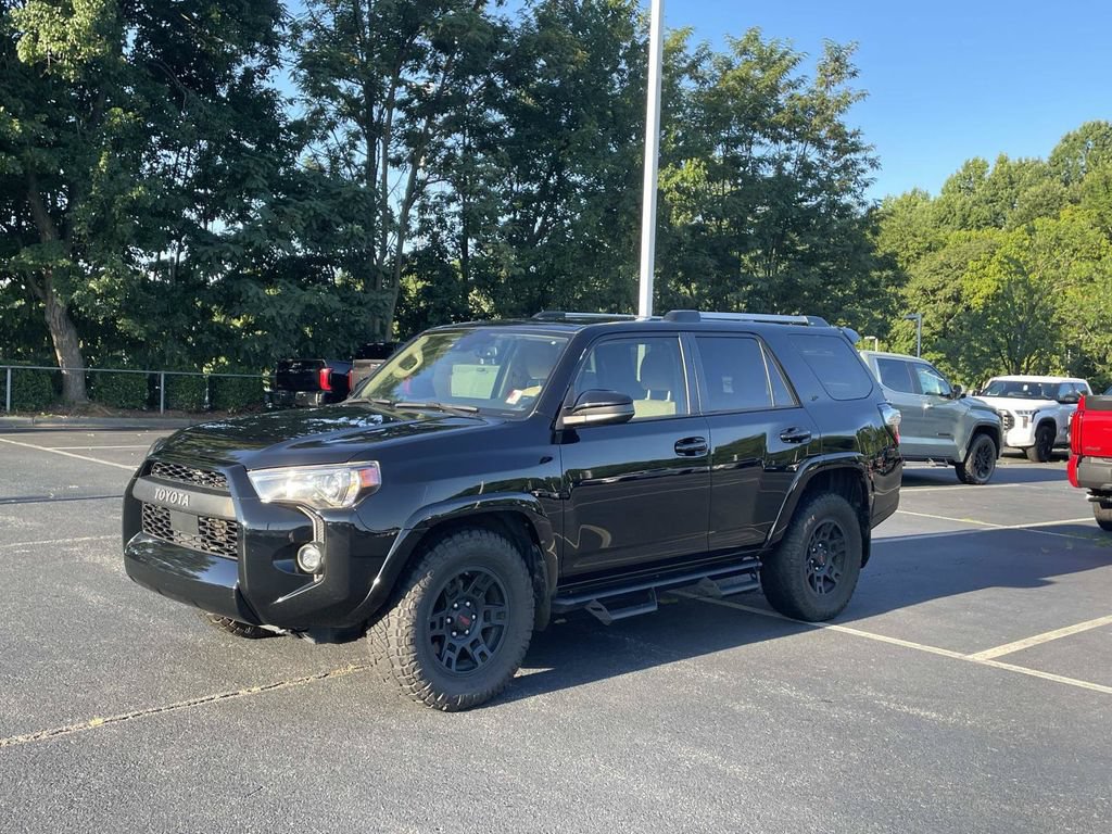 Used 2022 Toyota 4Runner SR5 RWD image 20