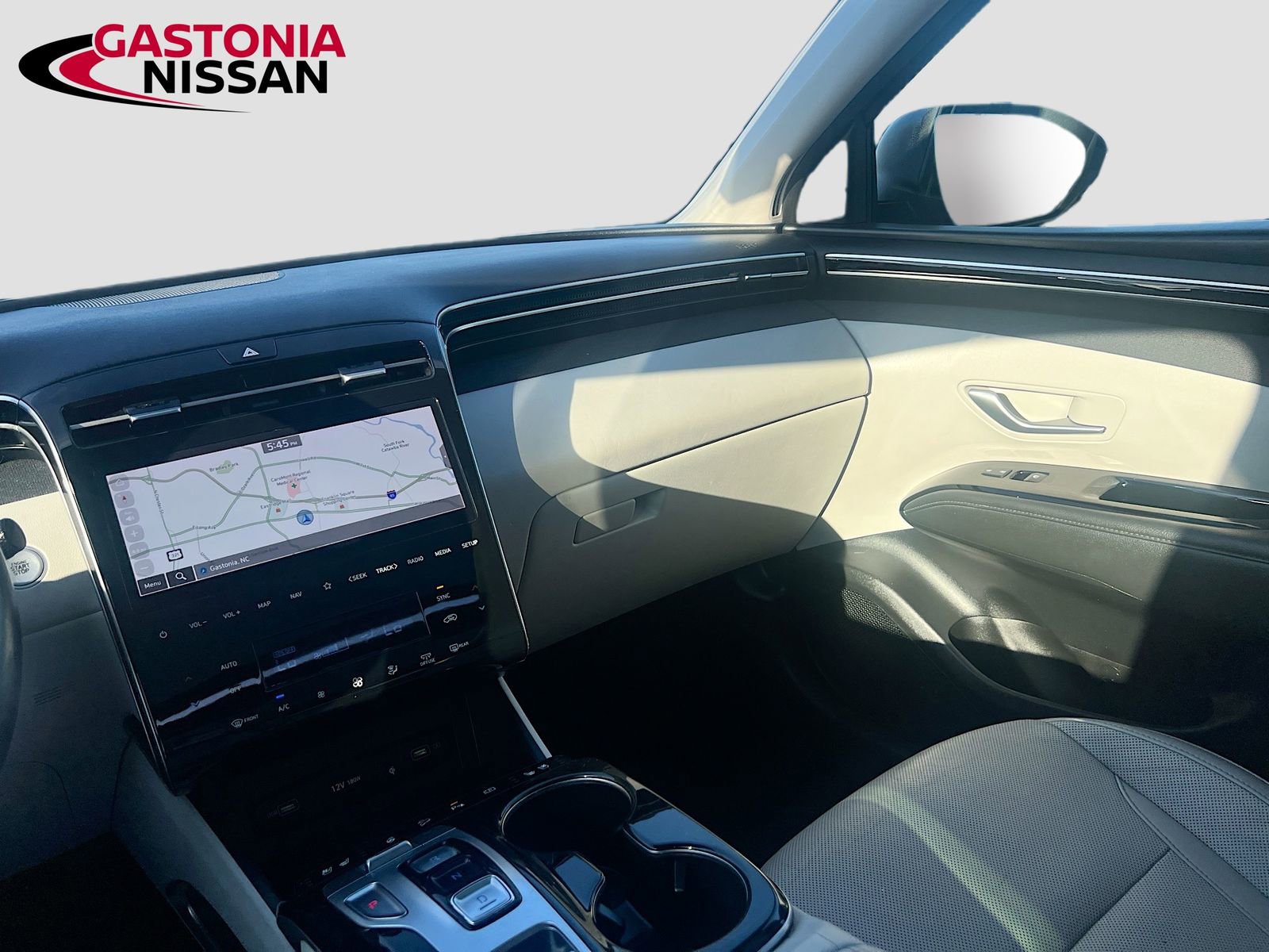 Used 2023 Hyundai Tucson Limited image 32