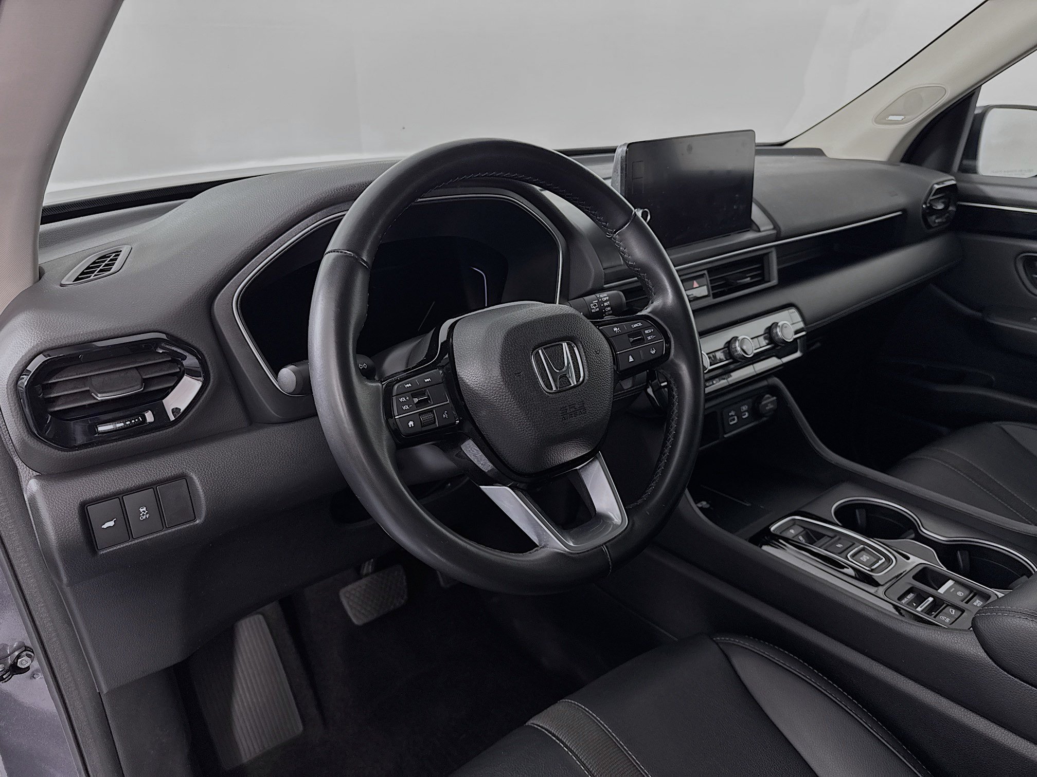 Certified 2023 Honda Pilot Touring image 9
