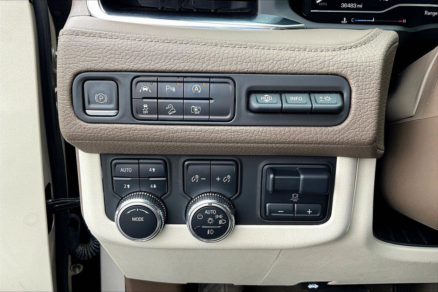 Used 2023 GMC Yukon Denali w/ Max Trailering Package AWD/4WD image 35