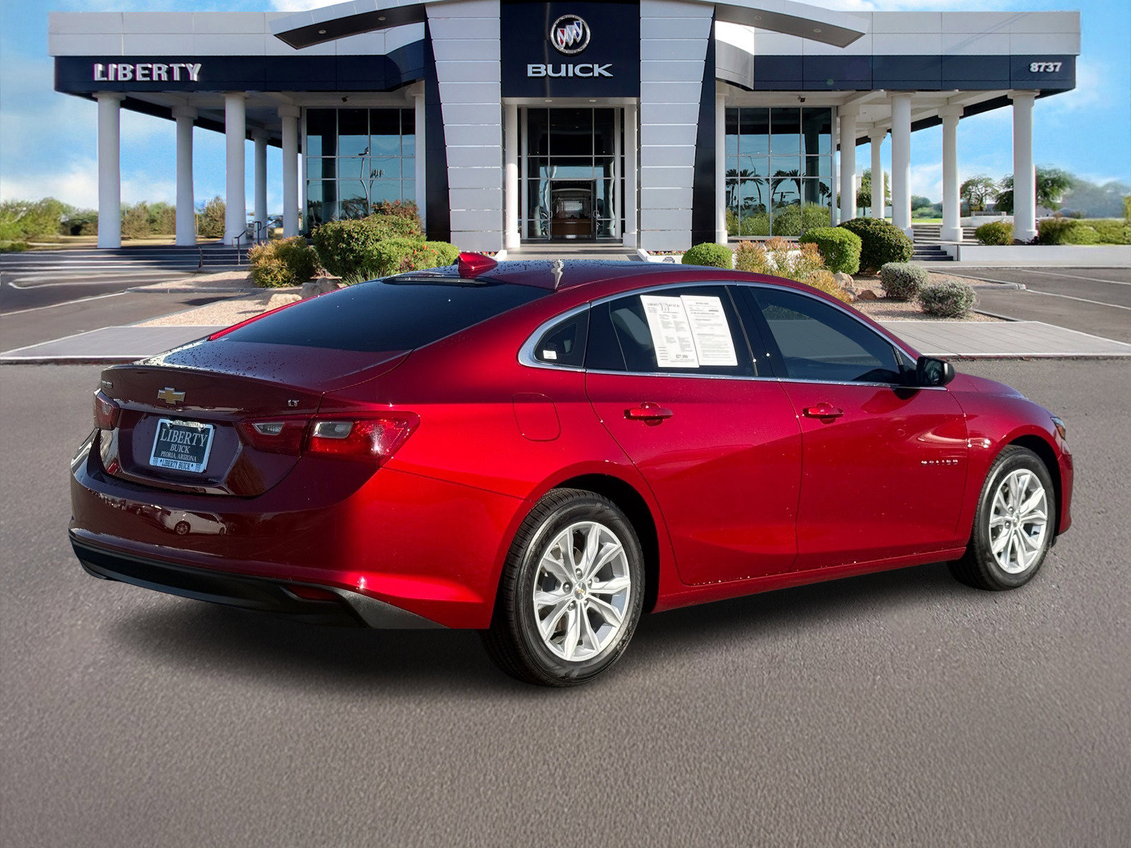 Used 2023 Chevrolet Malibu LT image 3