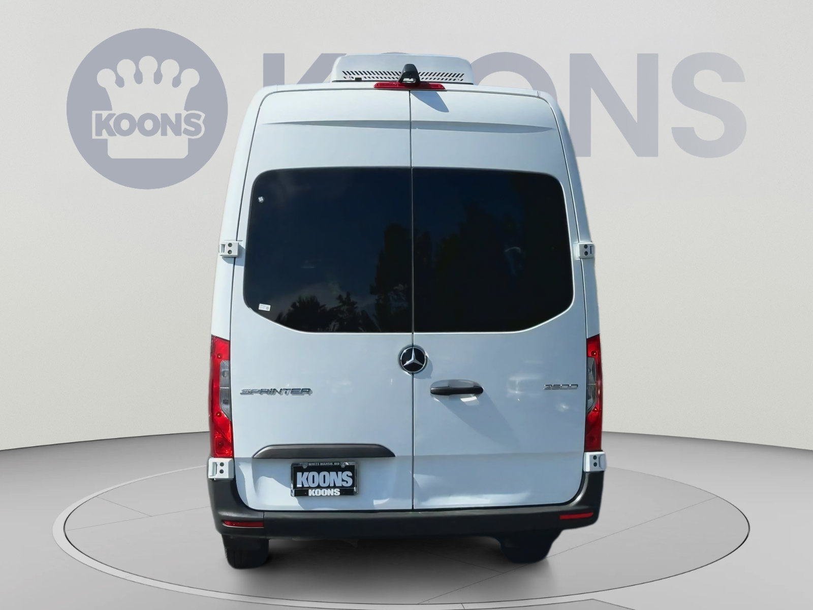 Used 2025 Mercedes-Benz Sprinter 2500 image 10
