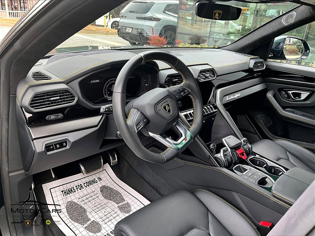 Used 2024 Lamborghini Urus S image 13