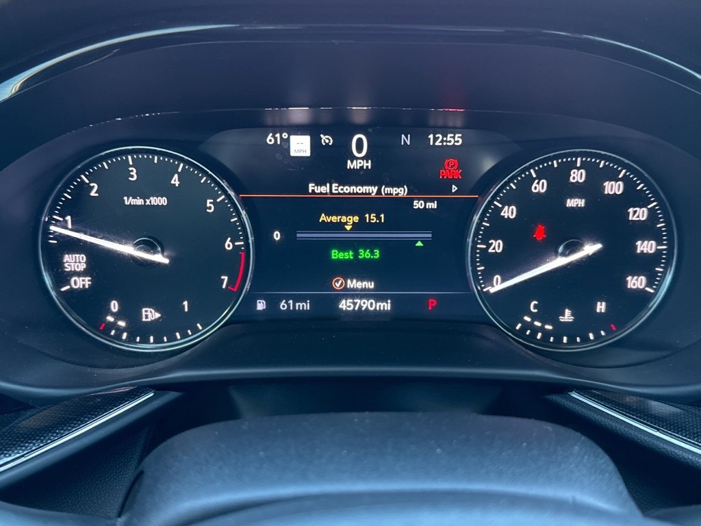 Used 2022 Buick Envision Essence w/ Technology Package I image 9