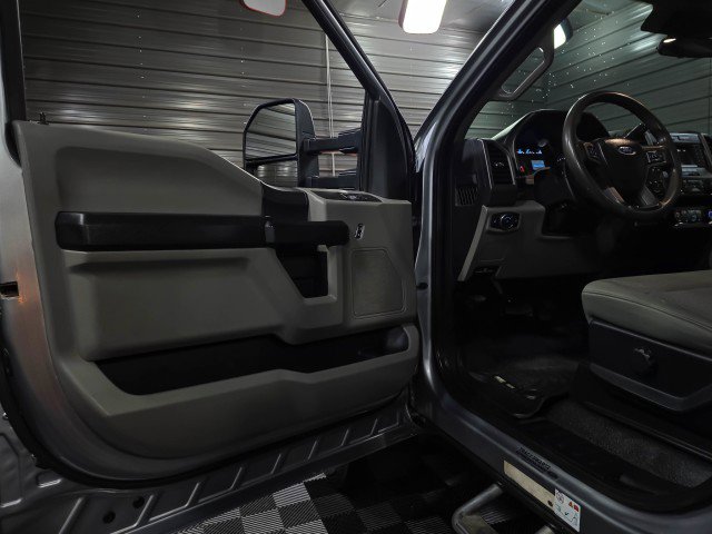 Used 2020 Ford F450 XL w/ Power Equipment Group image 25