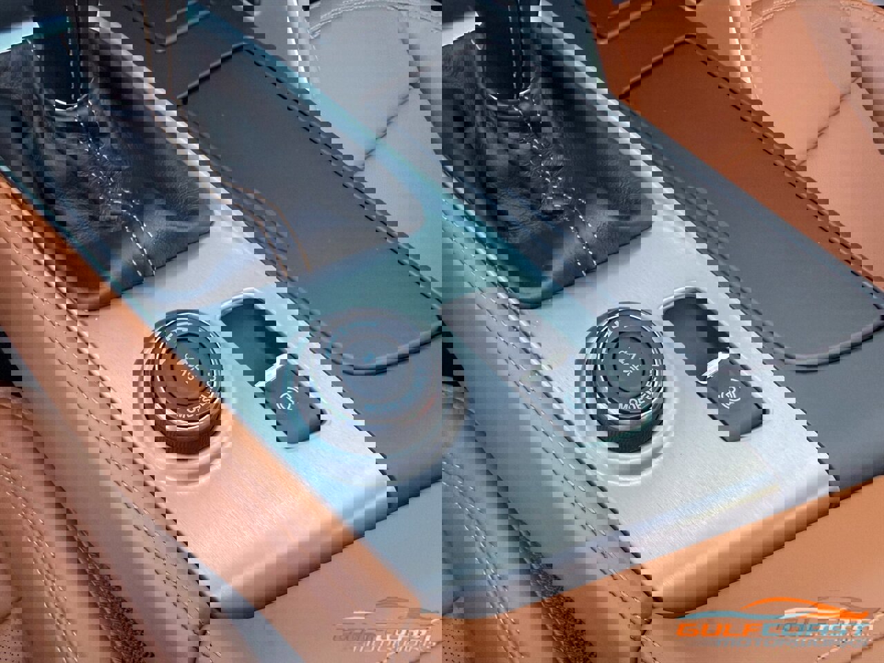 Used 2015 Chevrolet Corvette Z06 w/ 3LZ Preferred Equipment Group image 20