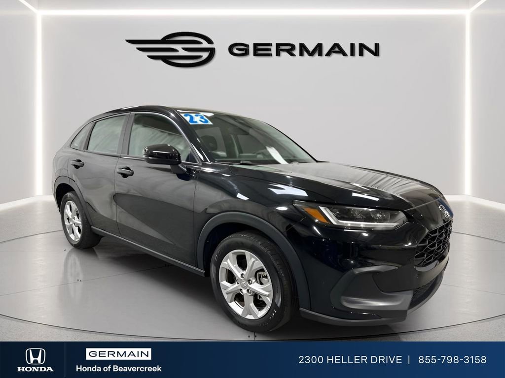Used 2023 Honda HR-V LX image 2