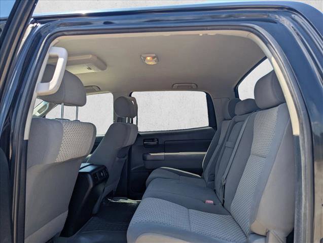 Used 2010 Toyota Tundra 4x4 CrewMax image 16