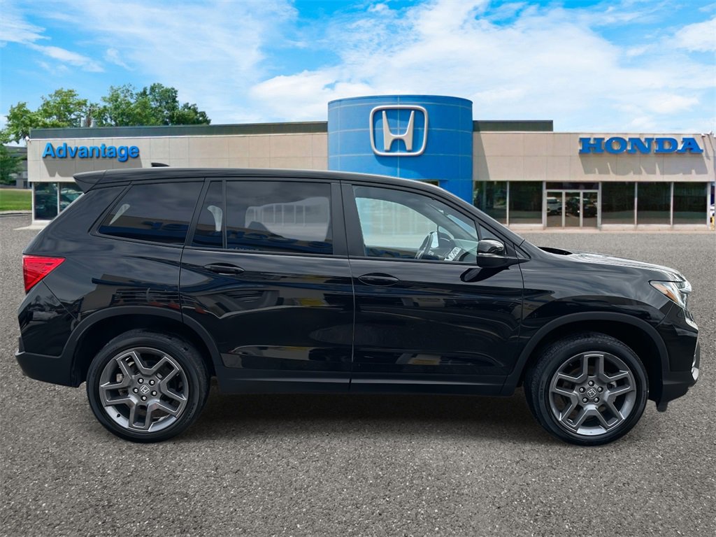 Certified 2023 Honda Passport EX-L image 3