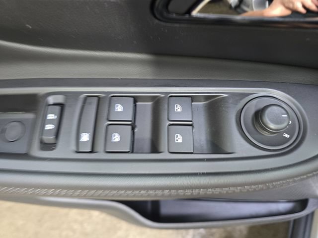 Used 2022 Buick Encore Preferred w/ Safety Package AWD/4WD image 28