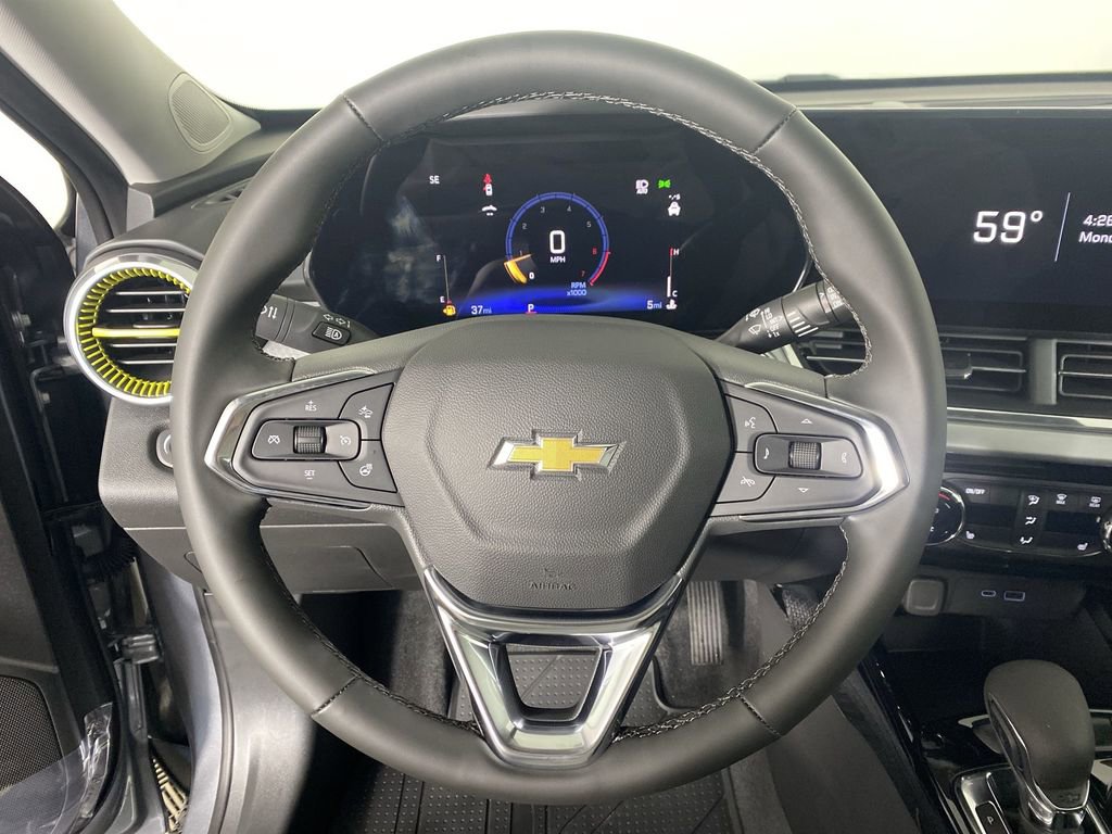 New 2026 Chevrolet Trax LT w/ Driver Confidence Package image 11