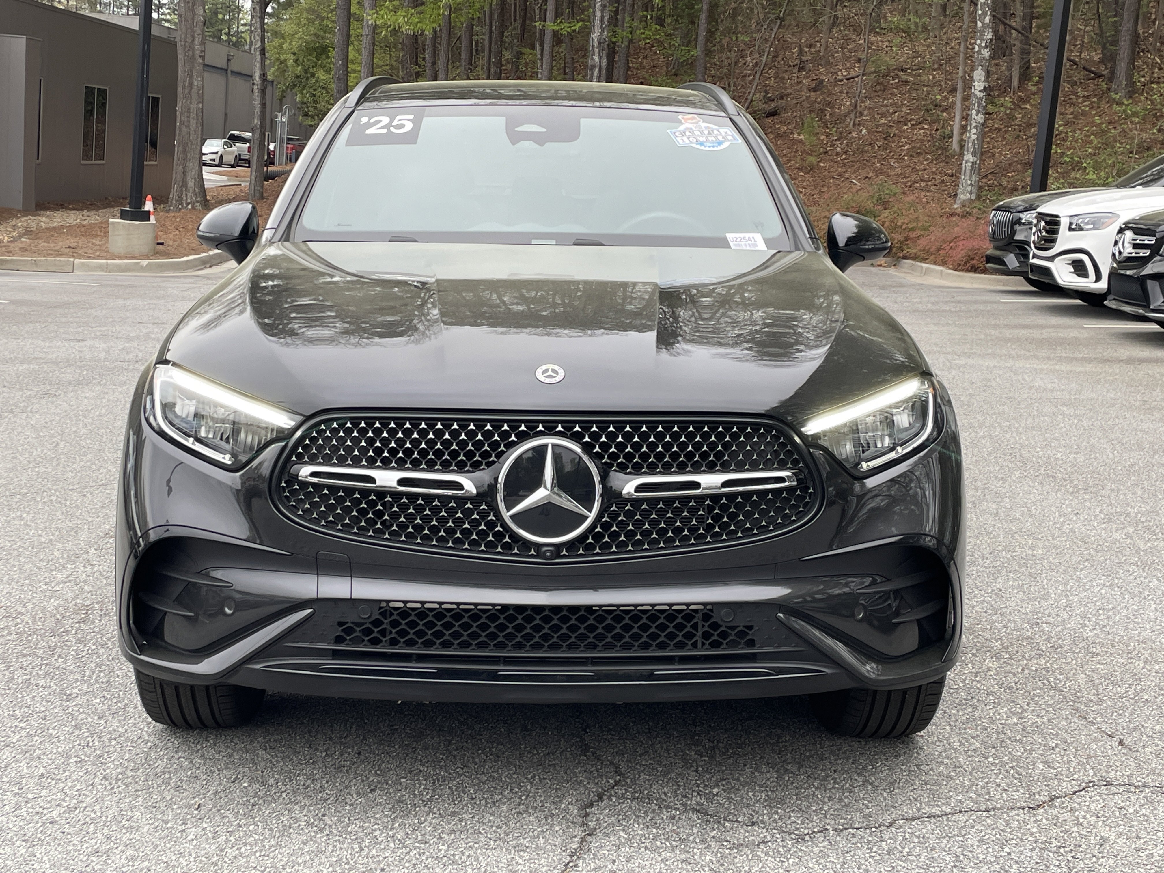 Certified 2025 Mercedes-Benz GLC 300 image 3
