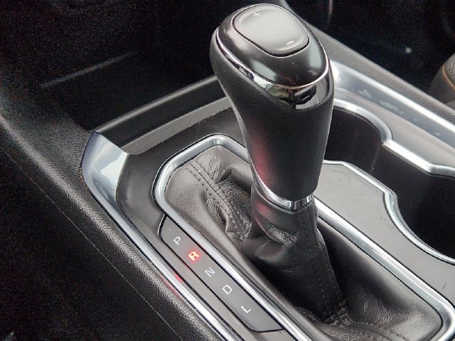 Used 2020 Chevrolet Traverse LS FWD image 42