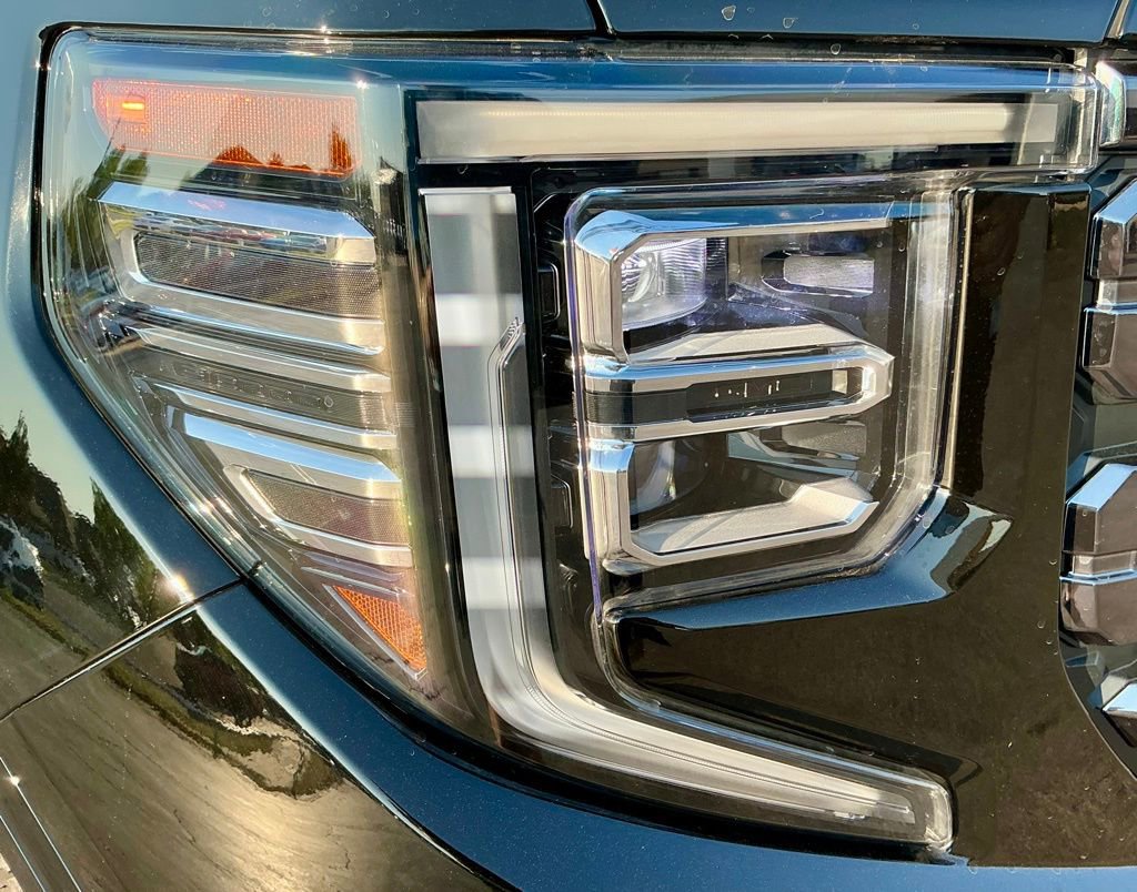 Used 2025 GMC Sierra 1500 Denali Ultimate image 8
