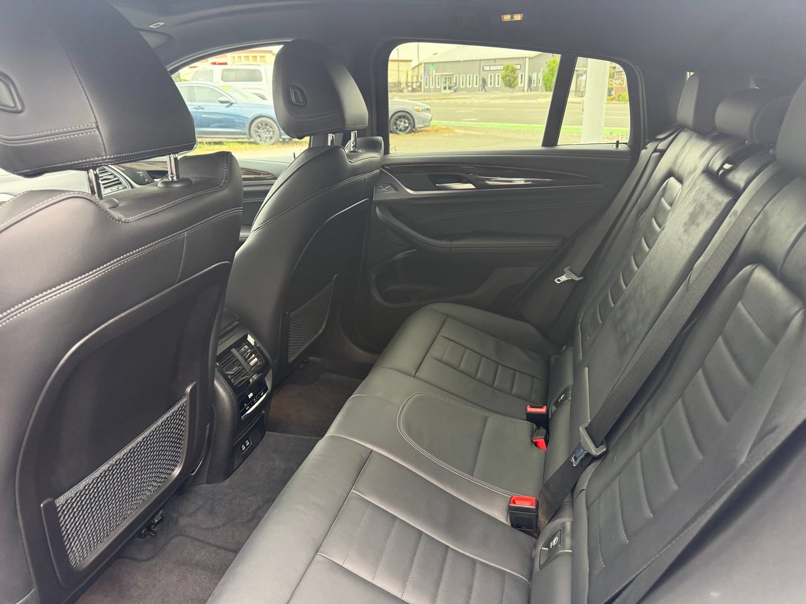 Used 2022 BMW X4 M40i AWD/4WD image 27
