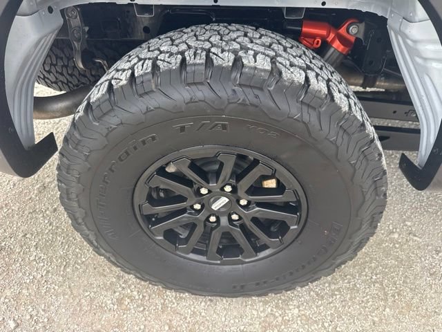 Used 2025 Ford F150 Raptor AWD/4WD image 31