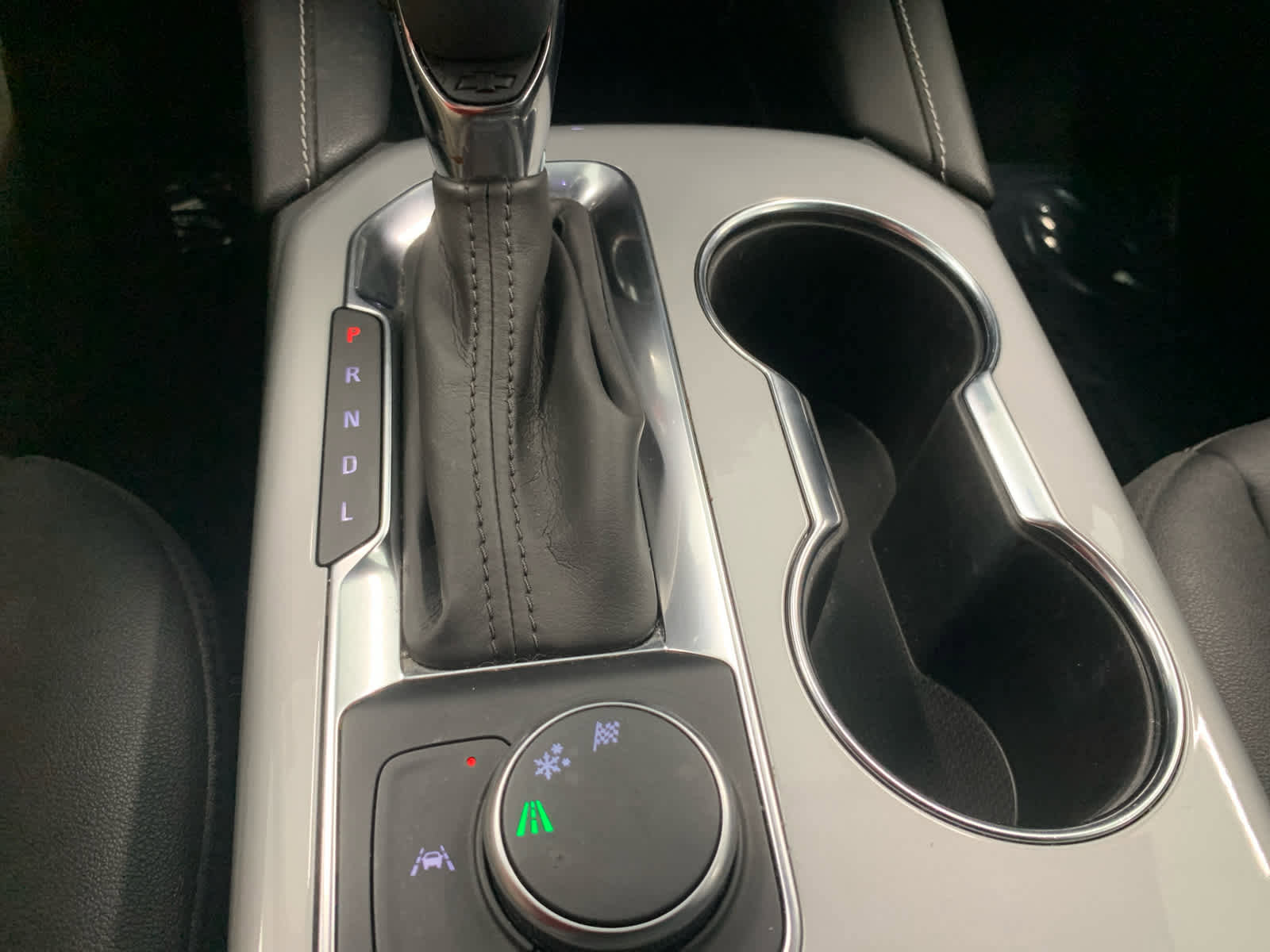 Used 2024 Chevrolet Blazer LT image 32