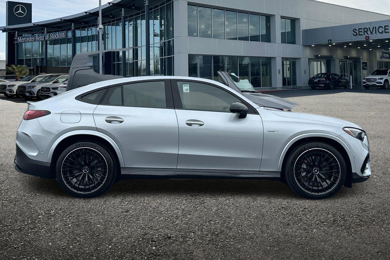 New 2026 Mercedes-Benz GLC 43 AMG 4MATIC Coupe image 3