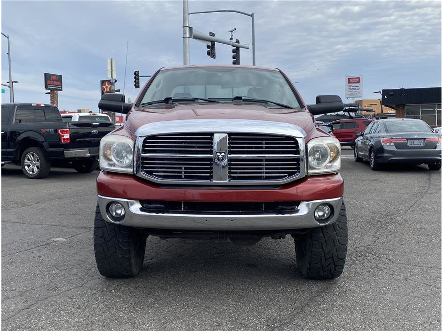 Used 2008 Dodge Ram 2500 Truck SLT w/ Popular Equipment Group AWD/4WD image 2
