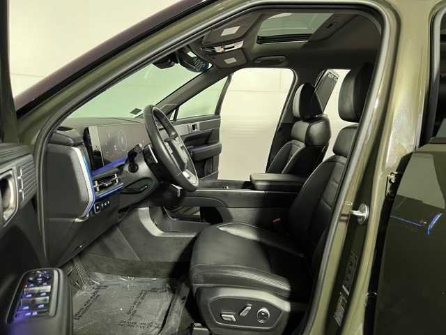 Used 2024 Hyundai Santa Fe Limited image 20