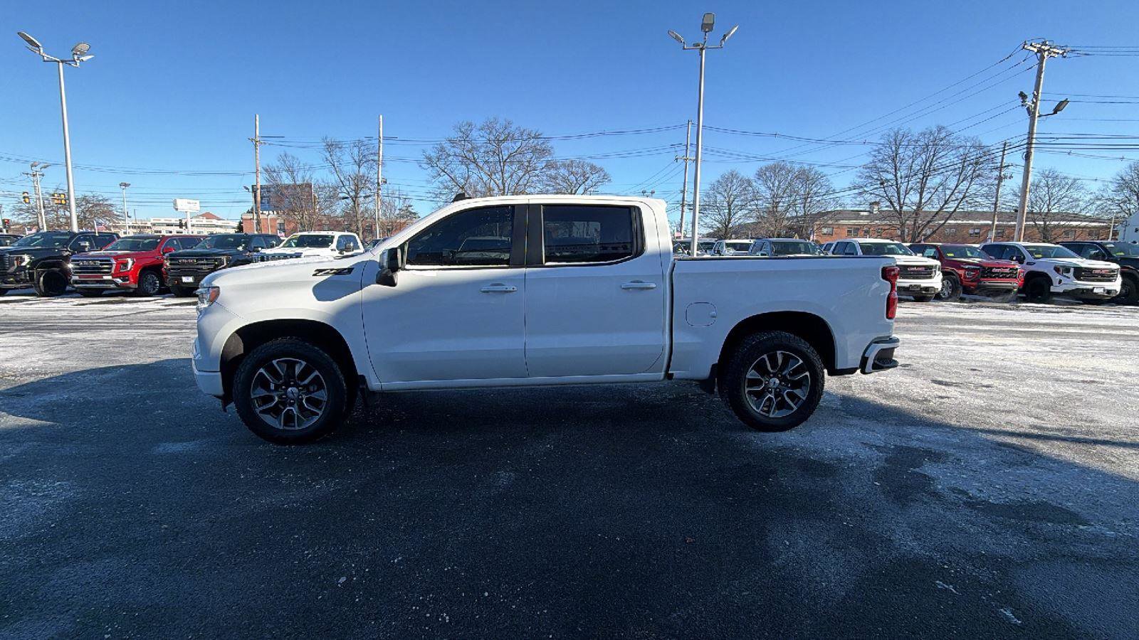 Used 2023 Chevrolet Silverado 1500 RST image 4